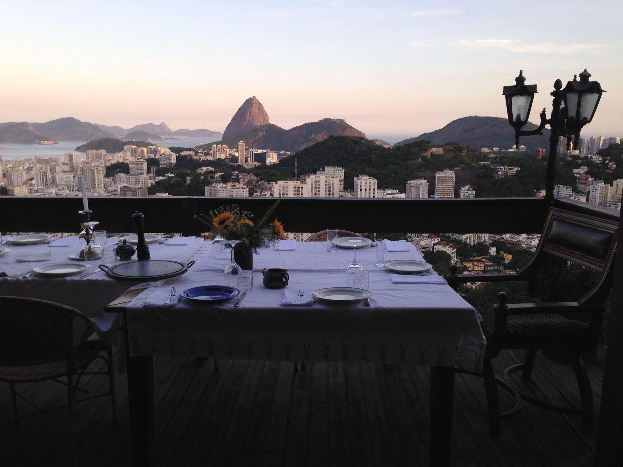 Casa Dois Irmaos